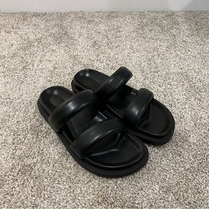 zara black sandals sz 7.5